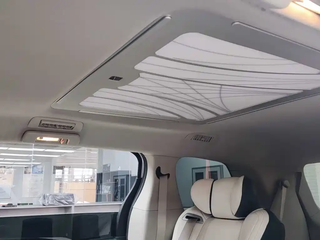 Buick GL8 2023 Land Business Class Comfort Type купить на сайте DeffCars