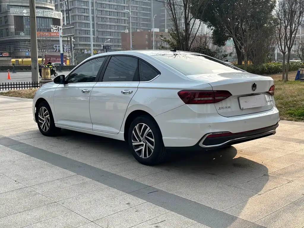 Lavida 2024 1.5L automatic full version купить на сайте DeffCars