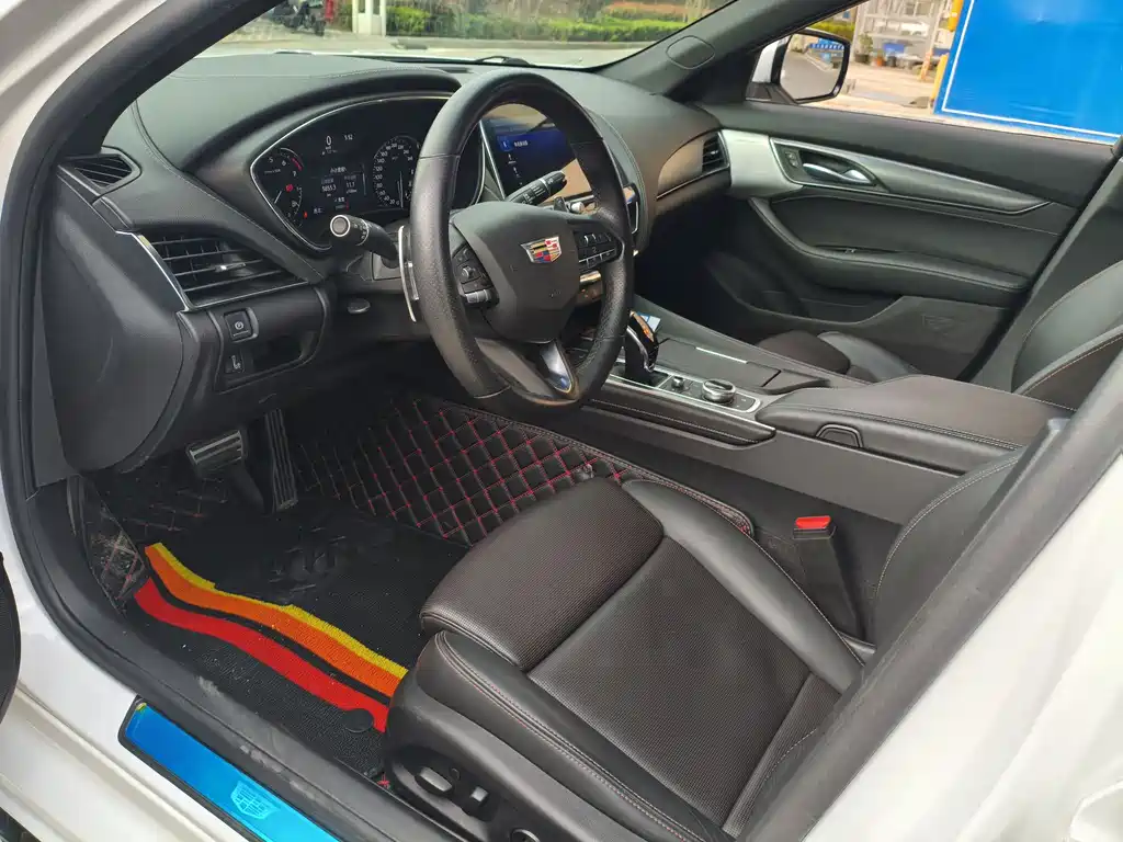 Cadillac CT5 2020 facelift 28T leading sports model купить на сайте DeffCars