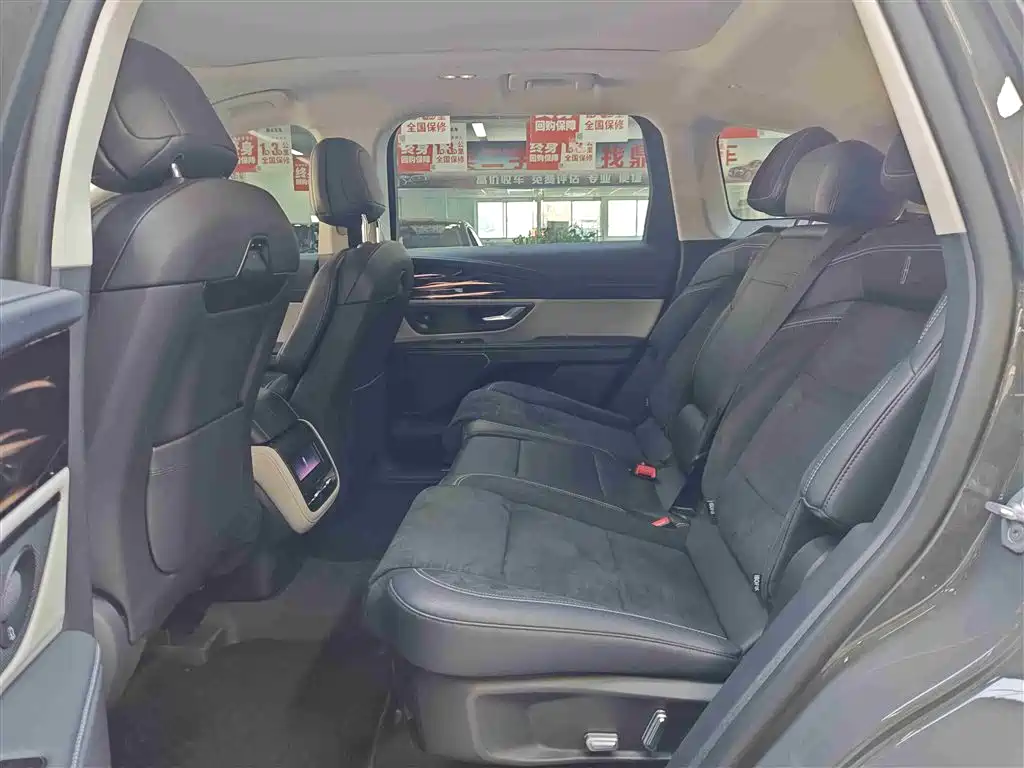Voyager 2023 2.0T four-wheel drive Zunrui hybrid version купить на сайте DeffCars