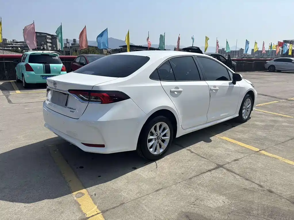 Corolla 2019 1.2T S-CVT GL-i Elite Edition купить на сайте DeffCars