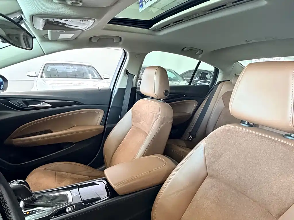 Regal 2019 20T Elite National VI купить на сайте DeffCars