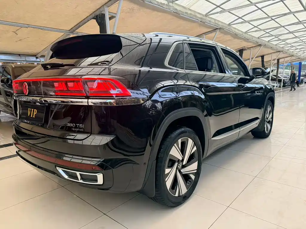 Touron 2024 Touron X 380TSI four-wheel drive luxury version купить на сайте DeffCars