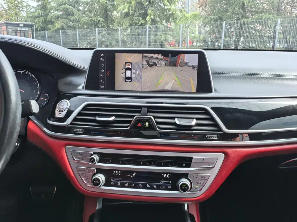 BMW 7 Series 2018 740Li xDrive Exclusive M Sports Package Black Flame Edition купить на сайте DeffCars