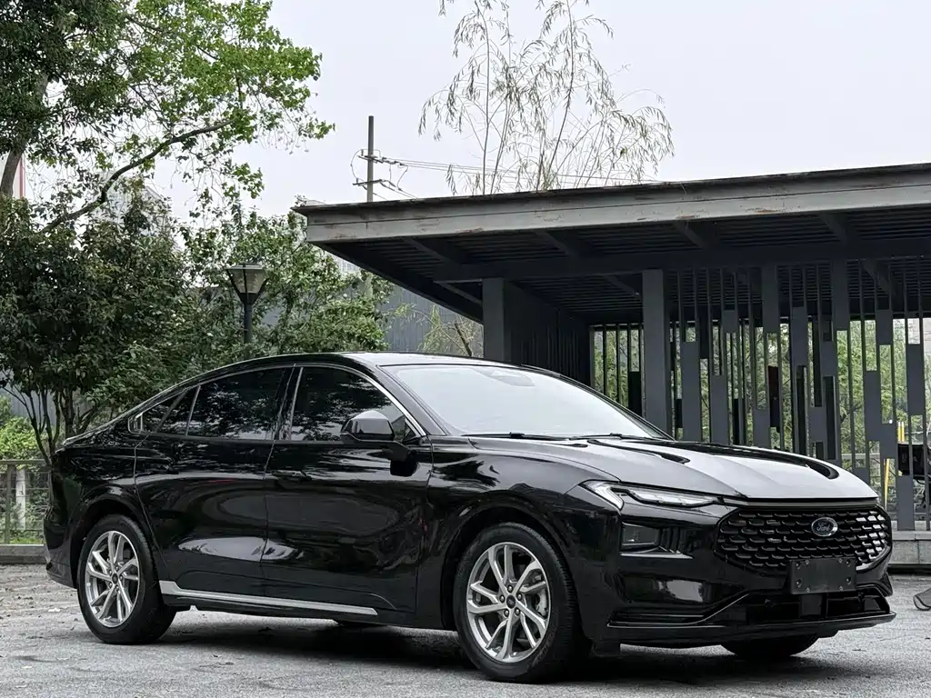 Mondeo 2023 EcoBoost 245 Luxury купить на сайте DeffCars