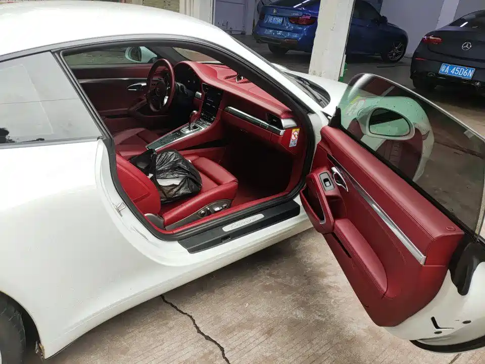 Porsche 911 2016 Carrera 3.0T купить на сайте DeffCars