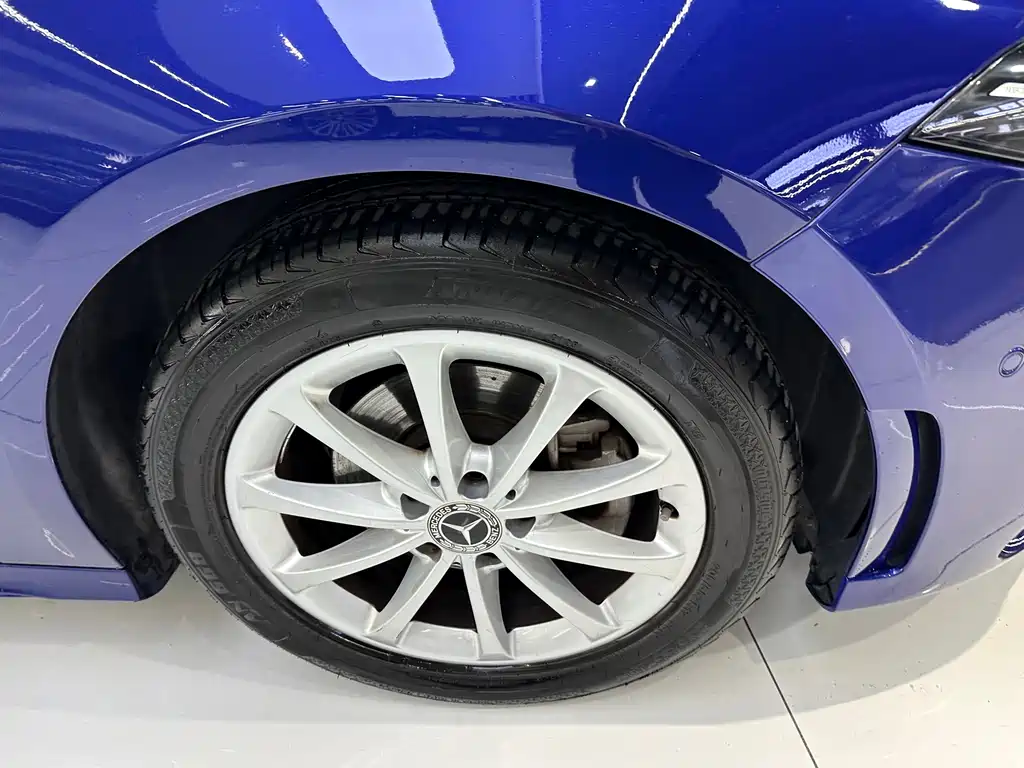 Mercedes-Benz A-Class 2020 Facelift A 200 L Sports Sedan Dynamic Type купить на сайте DeffCars