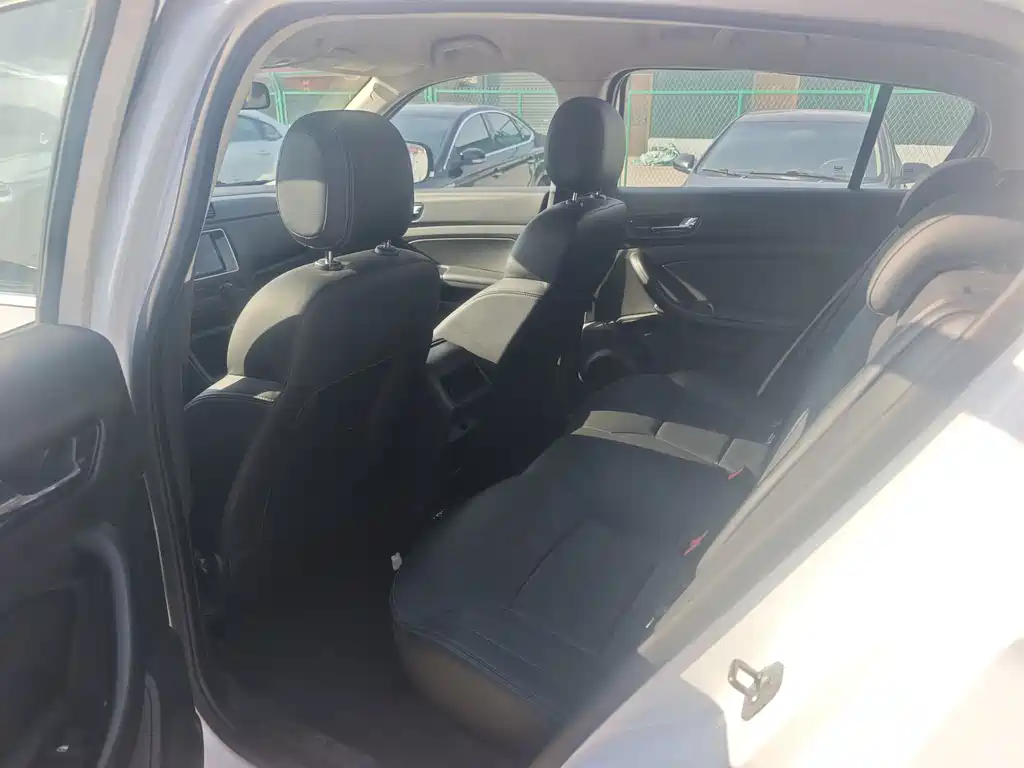 Qoros 5 2018 1.6T automatic leading model купить на сайте DeffCars