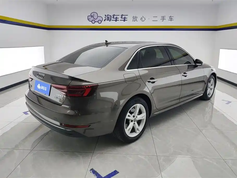 Audi A4L 2018 30th Anniversary Model 30 TFSI Enterprising купить на сайте DeffCars