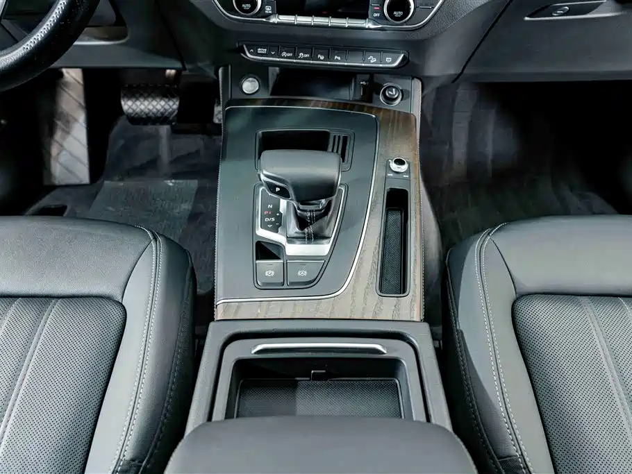Audi Q5L 2022 40T luxury and elegant model купить на сайте DeffCars