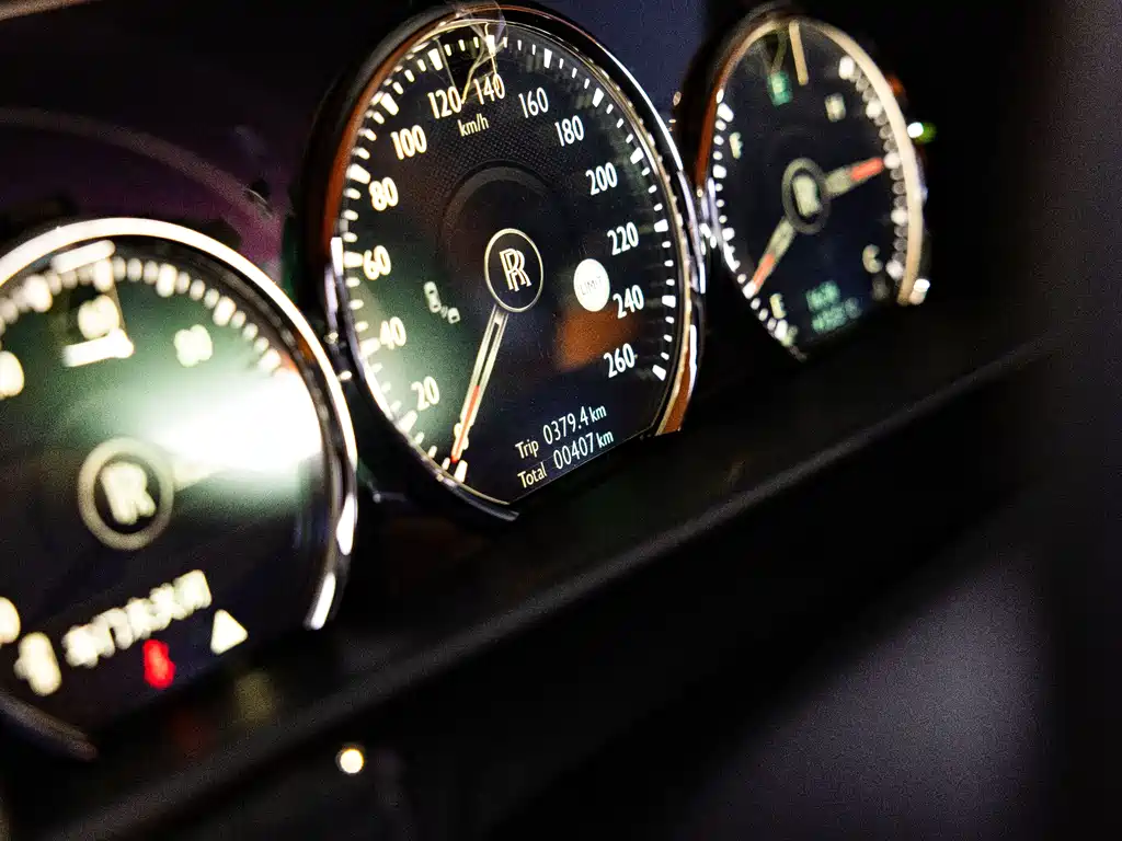 Cullinan 2024 Black Badge купить на сайте DeffCars