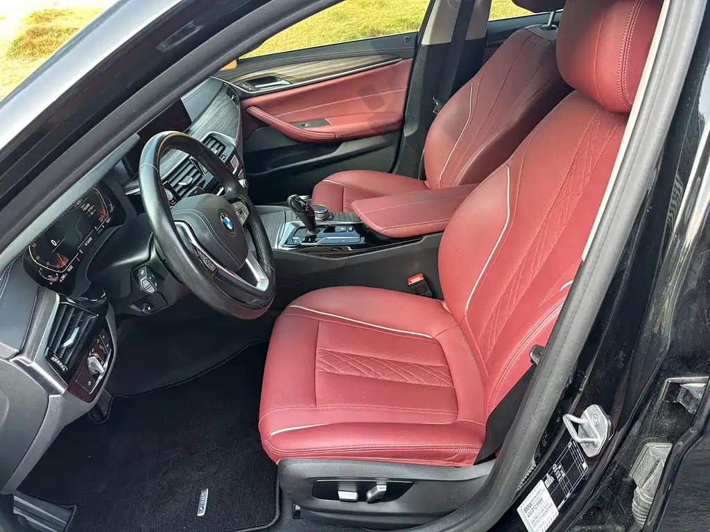 BMW 5 Series 2021 facelift 530Li leading model luxury package купить на сайте DeffCars