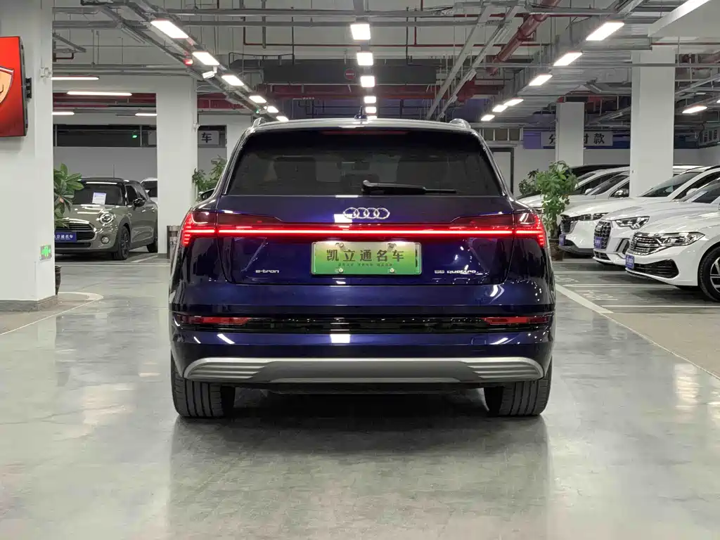 Audi e-tron imported 2019 55 quattro technical model купить на сайте DeffCars