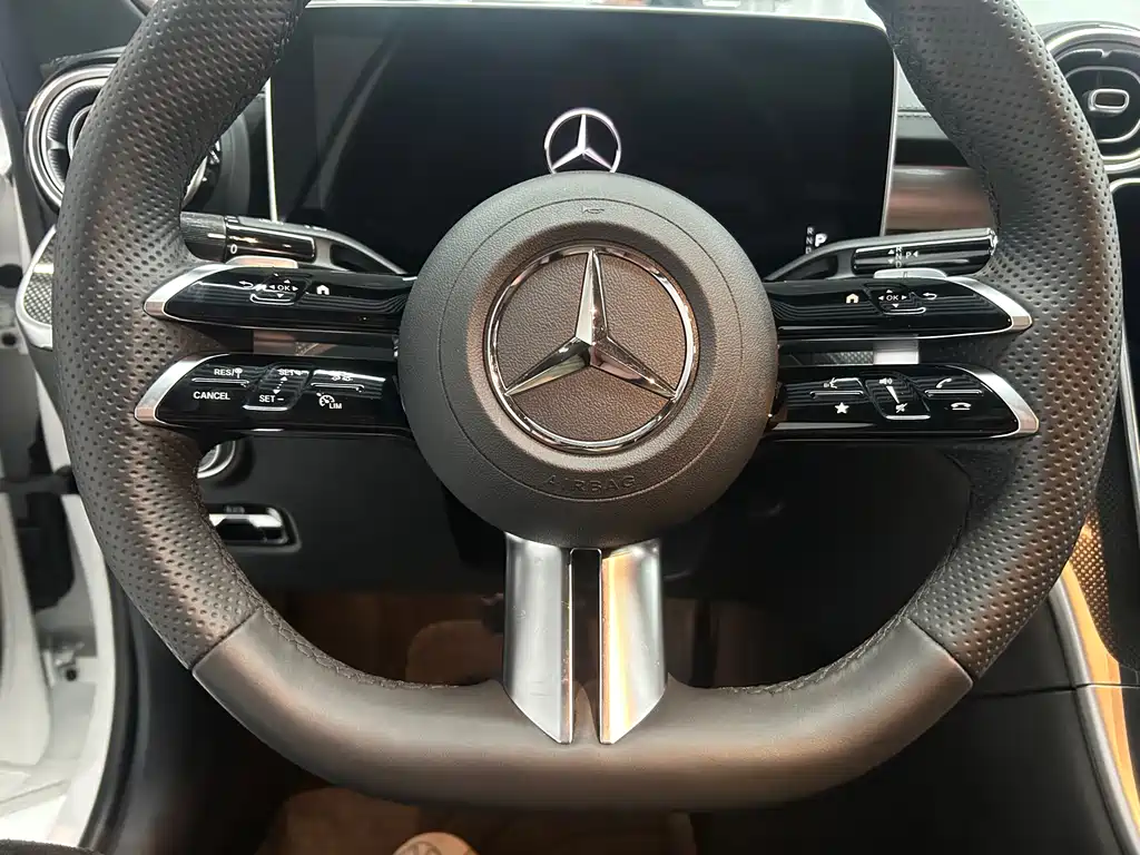 Mercedes-Benz C-Class 2025 C 260 L купить на сайте DeffCars