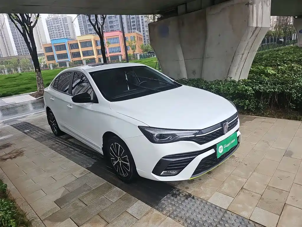 Roewe i5 2021 1.5L CVT Platinum Edition купить на сайте DeffCars