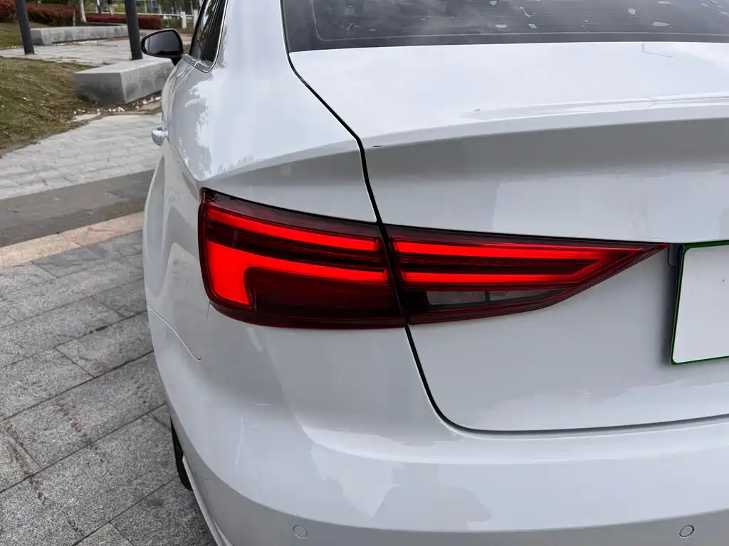 Audi A3 2019 Limousine 35 TFSI Enterprising National VI купить на сайте DeffCars
