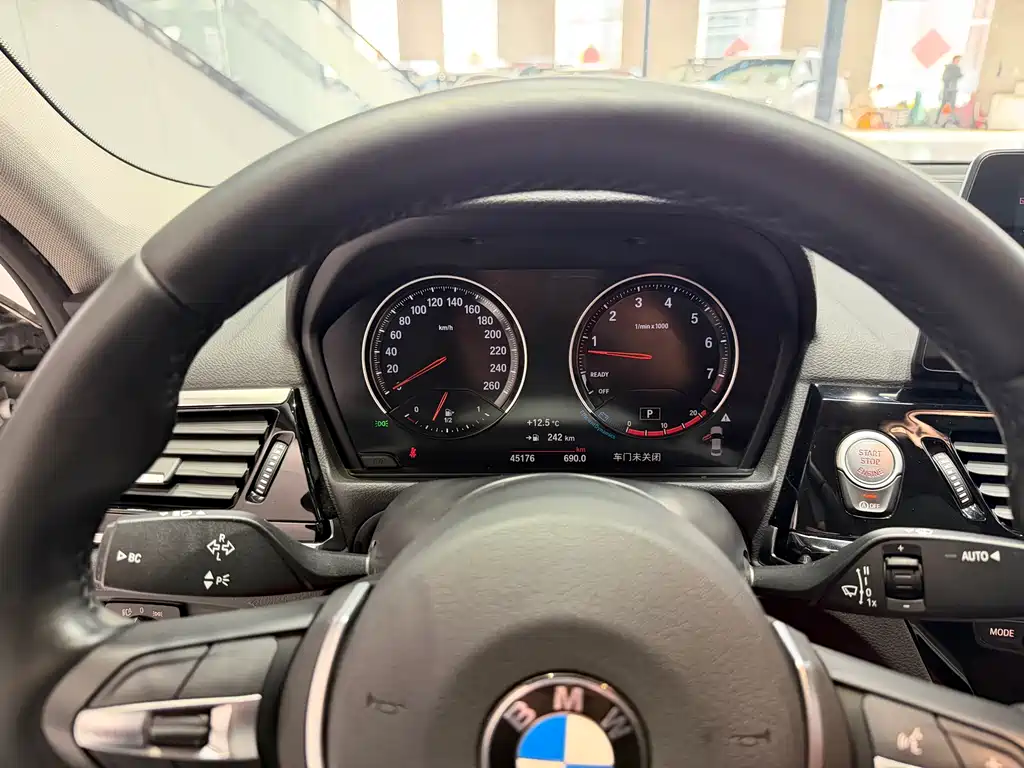 BMW 1 Series 2022 125i M Sports Night Edition купить на сайте DeffCars