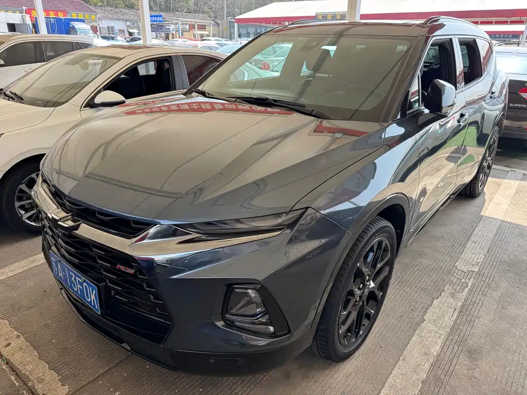 Trailblazer 2022 mild hybrid 650T RS Twin-Clutch four-wheel drive 7-seat engine version купить на сайте DeffCars