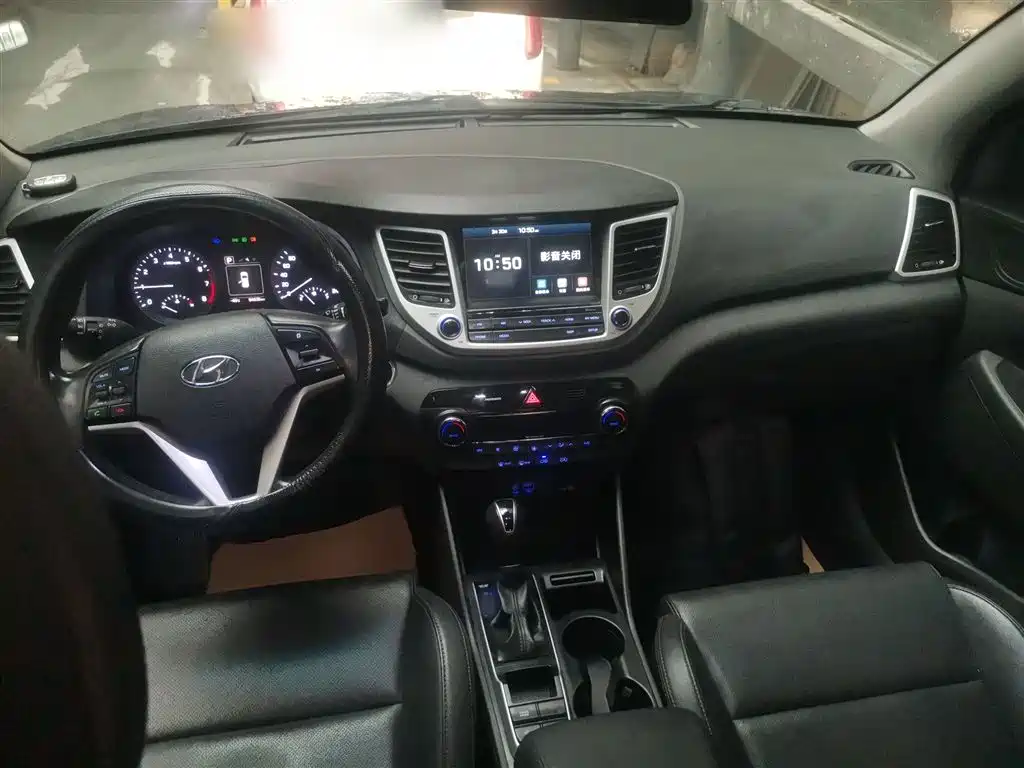 Tucson 2018 1.6T dual-clutch two-wheel drive 15th anniversary special edition купить на сайте DeffCars
