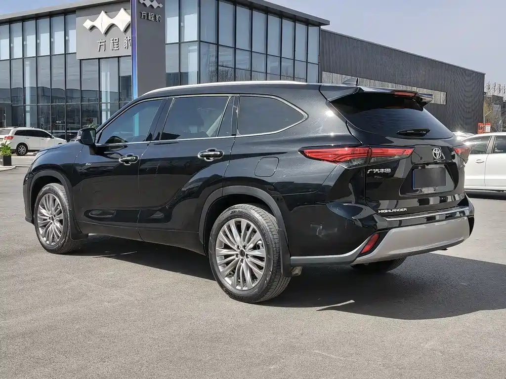Highlander 2024 2.5L smart electric hybrid dual-engine two-wheel drive luxury version 7 seats купить на сайте DeffCars