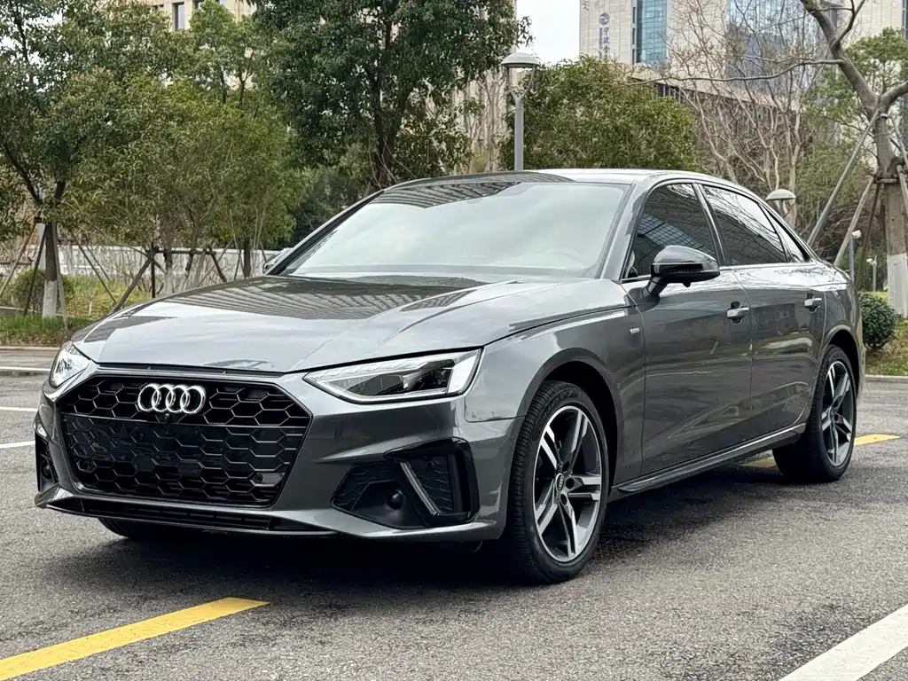 Audi A4L 2023 40 TFSI luxury and dynamic model купить на сайте DeffCars
