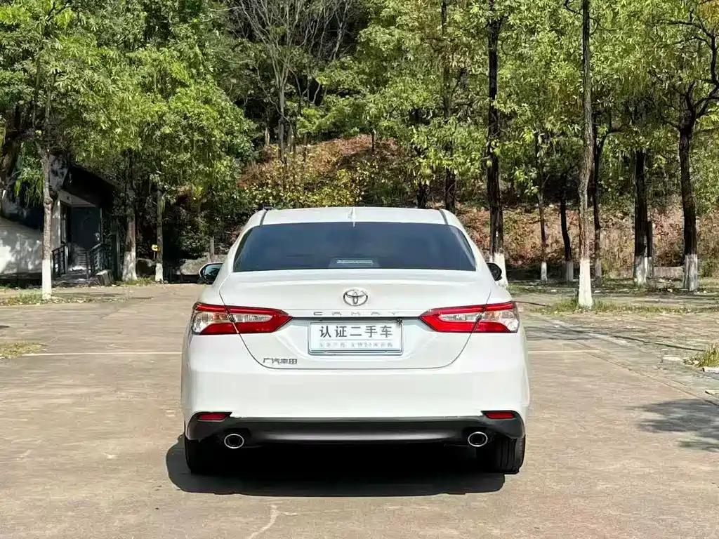 Camry 2022 2.0GVP Leading Edition купить на сайте DeffCars