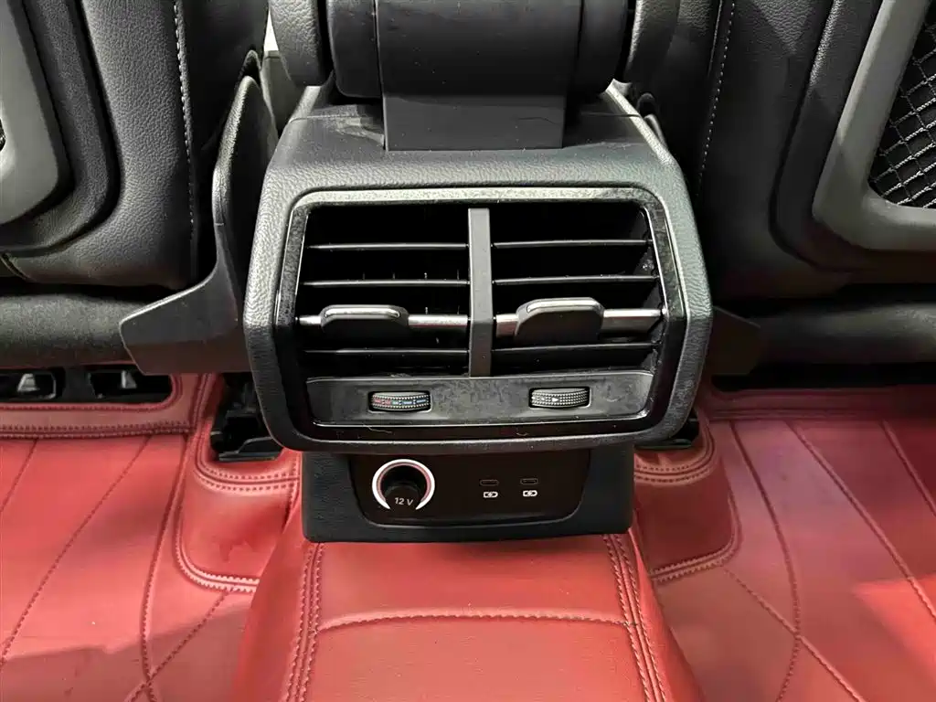 Audi Q3 2022 35 TFSI Fashionable and Dynamic купить на сайте DeffCars