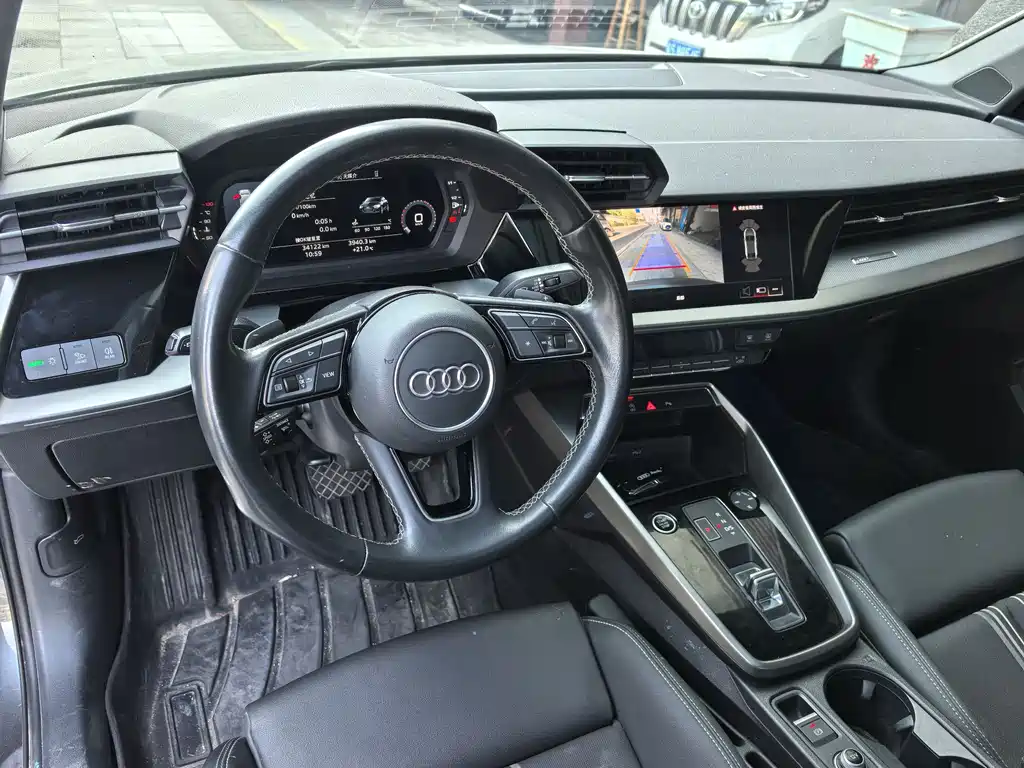 Audi A3 2024 A3L Limousine 35 TFSI Fashionable and Sporty купить на сайте DeffCars