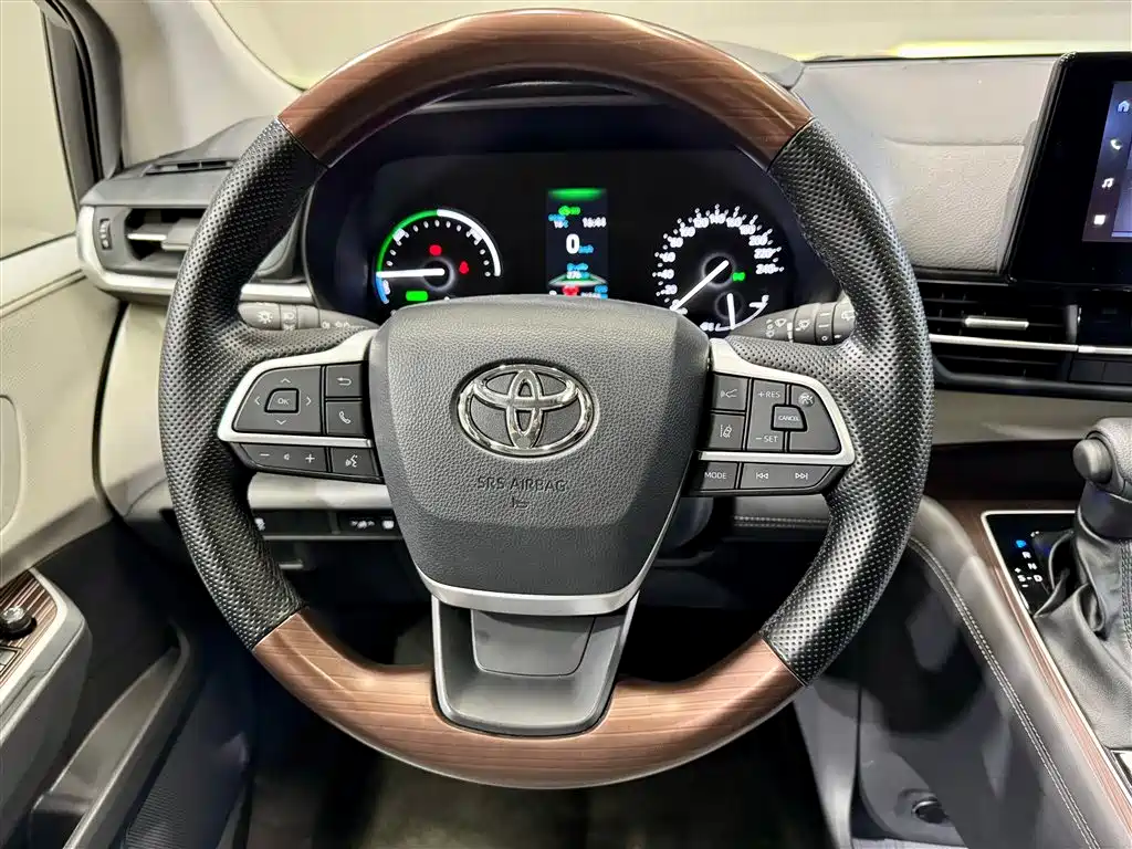 Grevia 2024 2.5L Hybrid Comfort Edition купить на сайте DeffCars