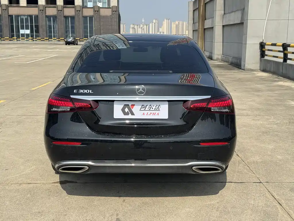 Mercedes-Benz E-Class 2023 E 300 L Luxury Model купить на сайте DeffCars