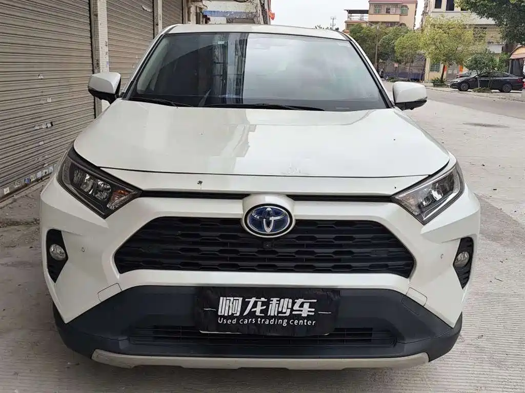 RAV4 Rongfang 2022 Dual Engine 2.5L E-CVT Four-wheel Drive Elite Plus Edition купить на сайте DeffCars