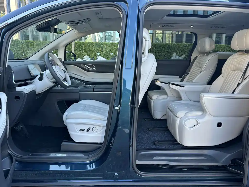 Lantu Dreamer 2025 PHEV four-wheel drive flagship Kunpeng version купить на сайте DeffCars