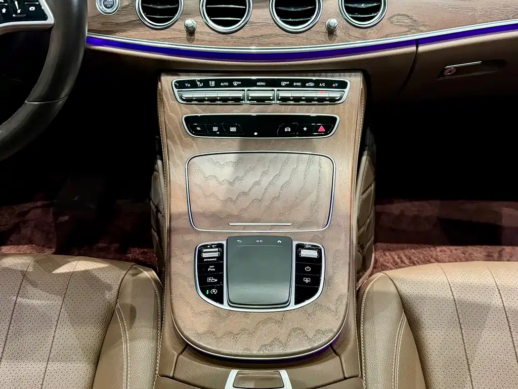 Mercedes-Benz E-Class 2023 facelift E 300 L luxury model купить на сайте DeffCars
