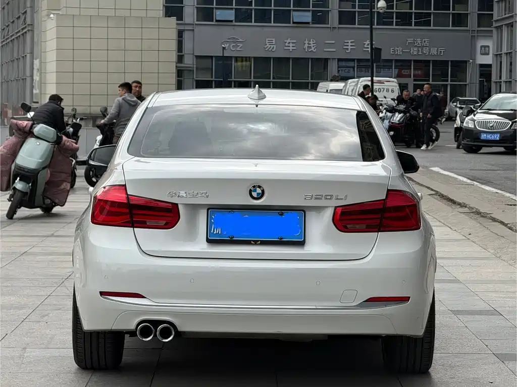 BMW 3 Series 2019 320Li Fashion Model купить на сайте DeffCars