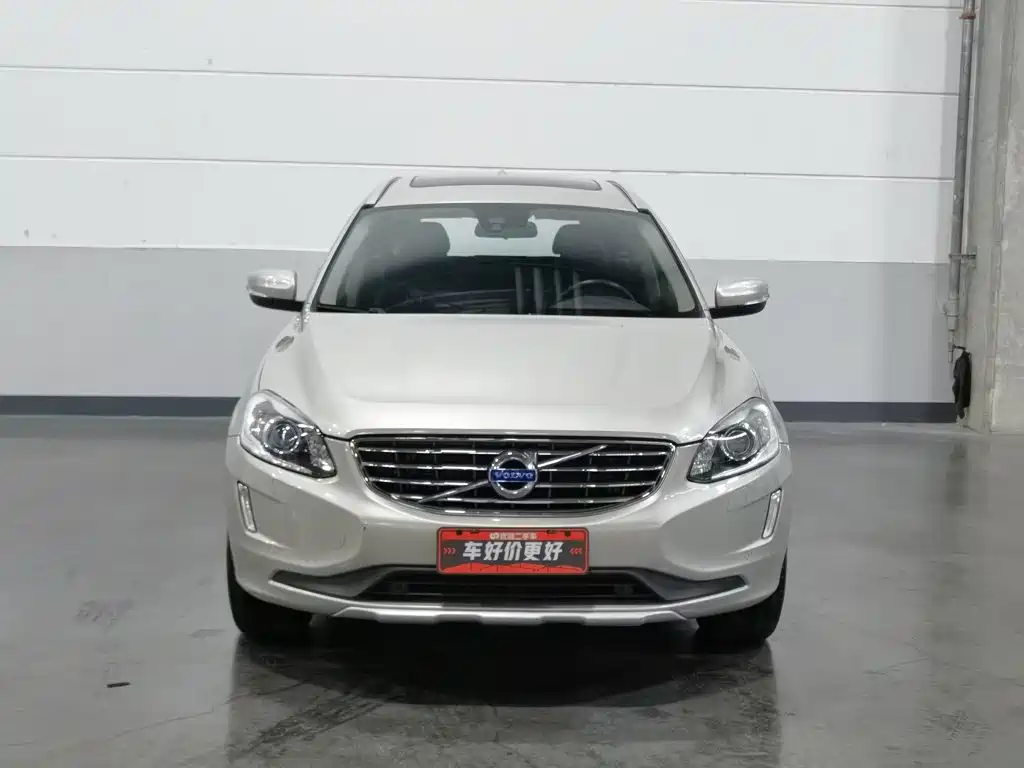 Volvo XC60 2017 T5 AWD Smart Edition купить на сайте DeffCars