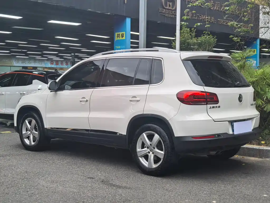 Tiguan 2013 1.8TSI Automatic 2WD Comfort Edition купить на сайте DeffCars