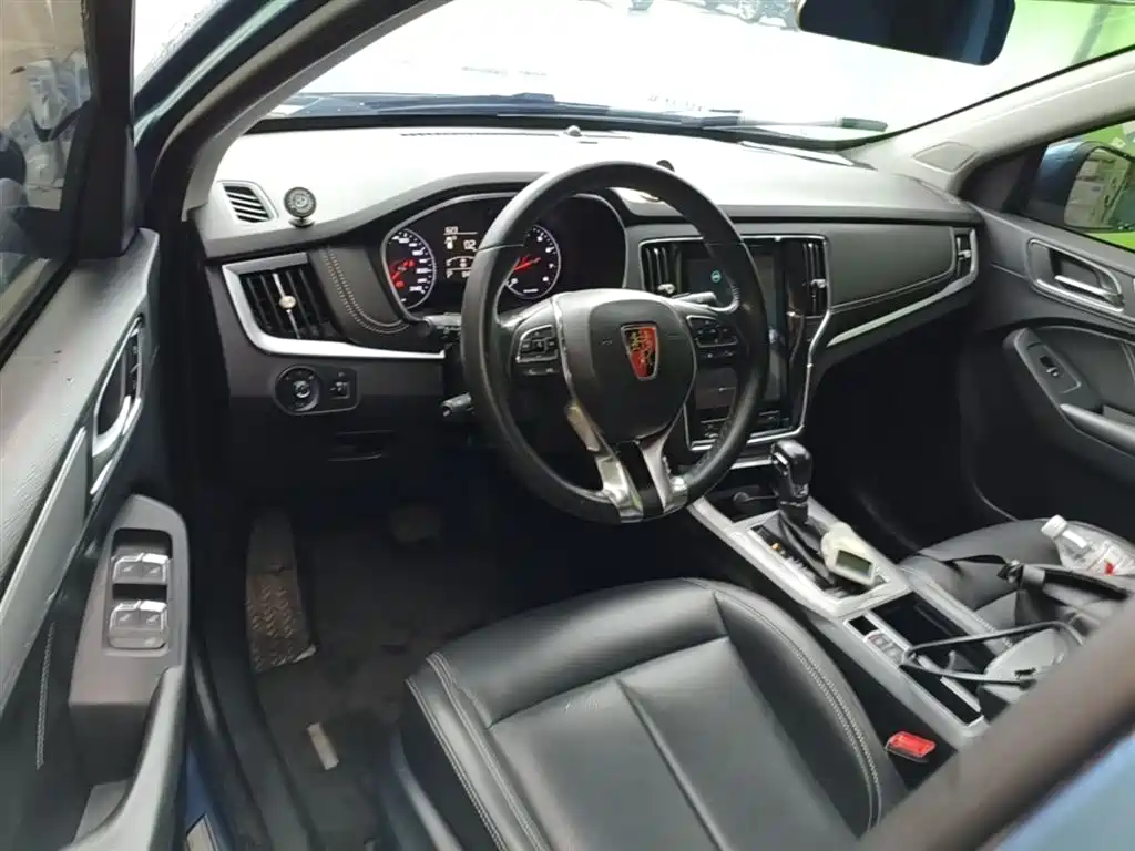 Roewe RX5 2019 20T two-wheel drive automatic 4G interconnected platinum version купить на сайте DeffCars