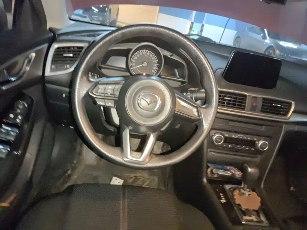 Mazda3 Angkesela 2017 sedan 1.5L automatic luxury model National V купить на сайте DeffCars