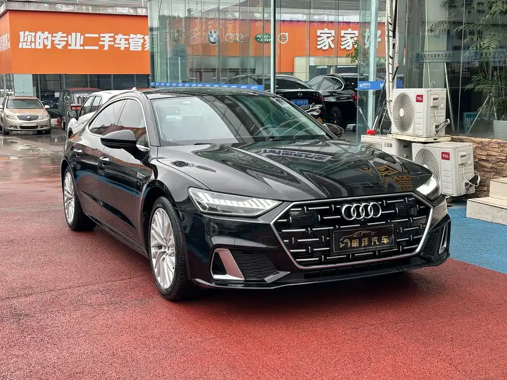 Audi A7L 2024 45TFSI S-line Dream Building Liquid Crystal Package купить на сайте DeffCars