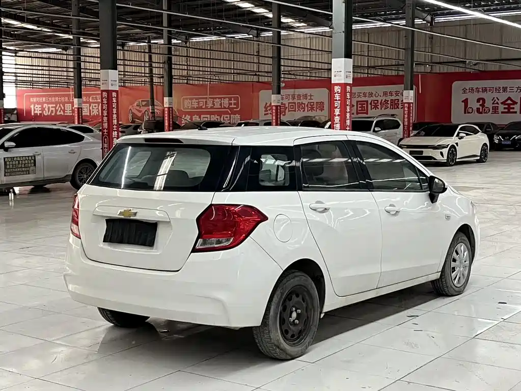 LeFeng RV 2018 1.5L Automatic Smooth Edition купить на сайте DeffCars