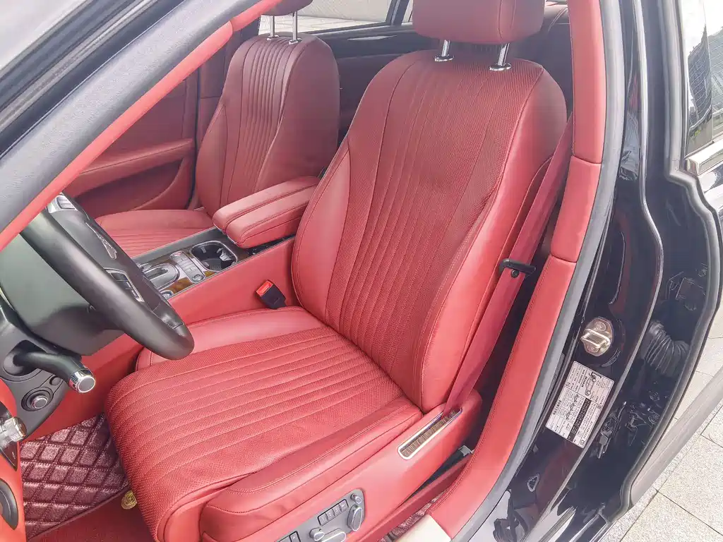 Flying Spur 2017 4.0T V8 Standard Edition купить на сайте DeffCars