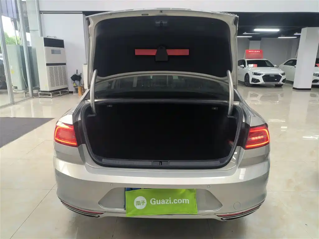 Magotan 2019 330TSI DSG leading model National VI купить на сайте DeffCars