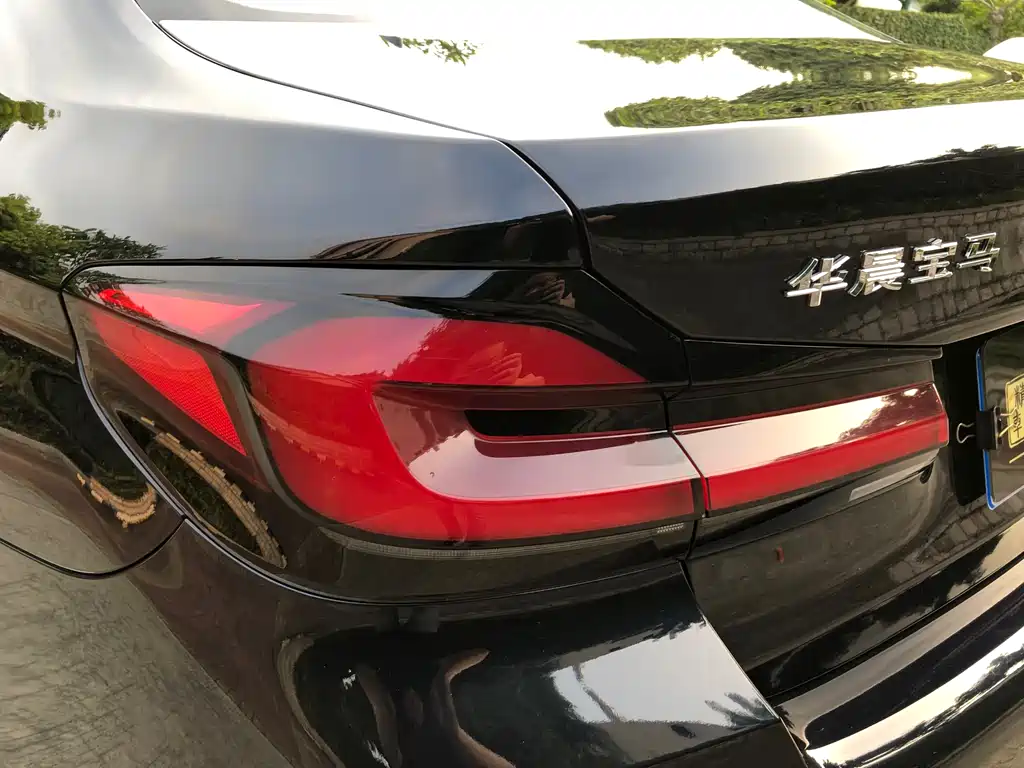 BMW 5 Series 2023 facelift 530Li exclusive M sports package купить на сайте DeffCars