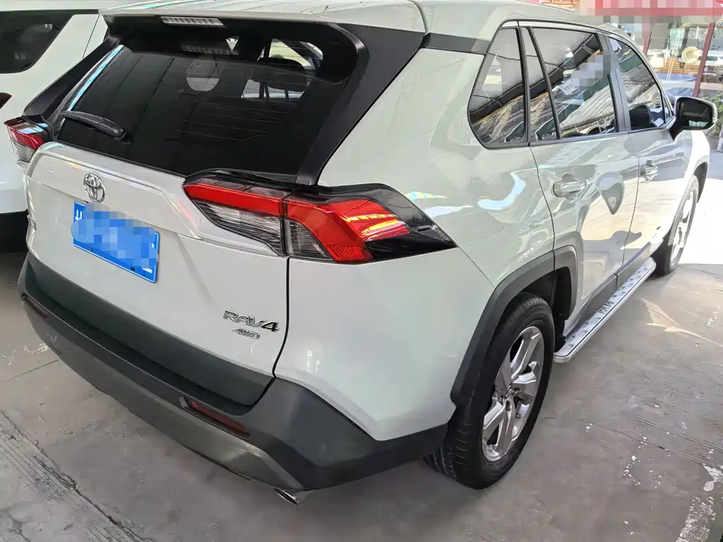 RAV4 Rongfang 2021 2.0L CVT four-wheel drive fashion PLUS version купить на сайте DeffCars