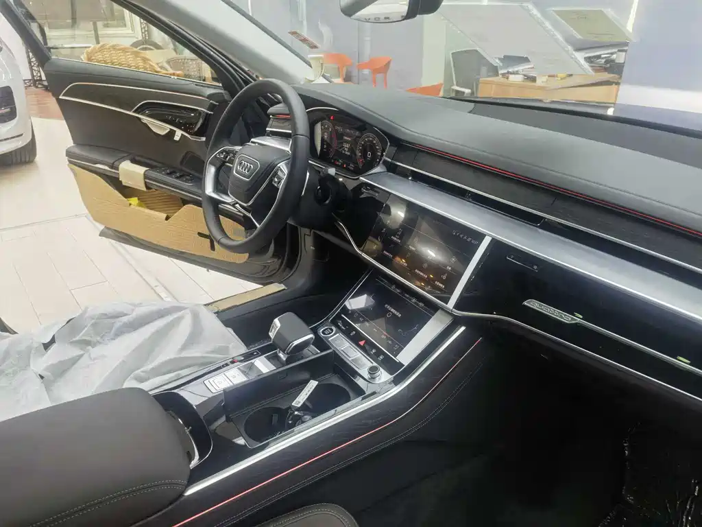 Audi A8 2024 A8L 50 TFSI quattro Premium Selection купить на сайте DeffCars