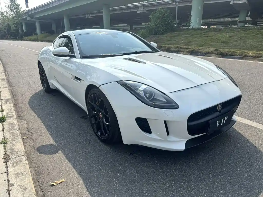 Jaguar F-TYPE 2016 3.0 SC hardtop version купить на сайте DeffCars