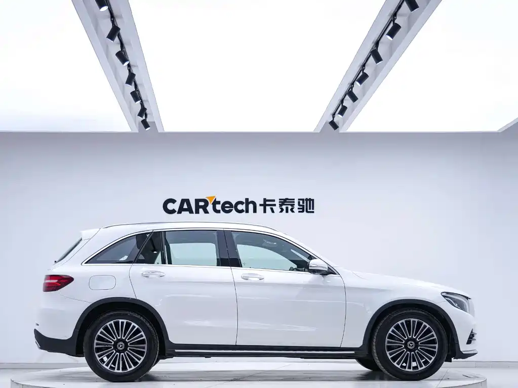 Mercedes-Benz GLC 2018 GLC 200 4MATIC купить на сайте DeffCars
