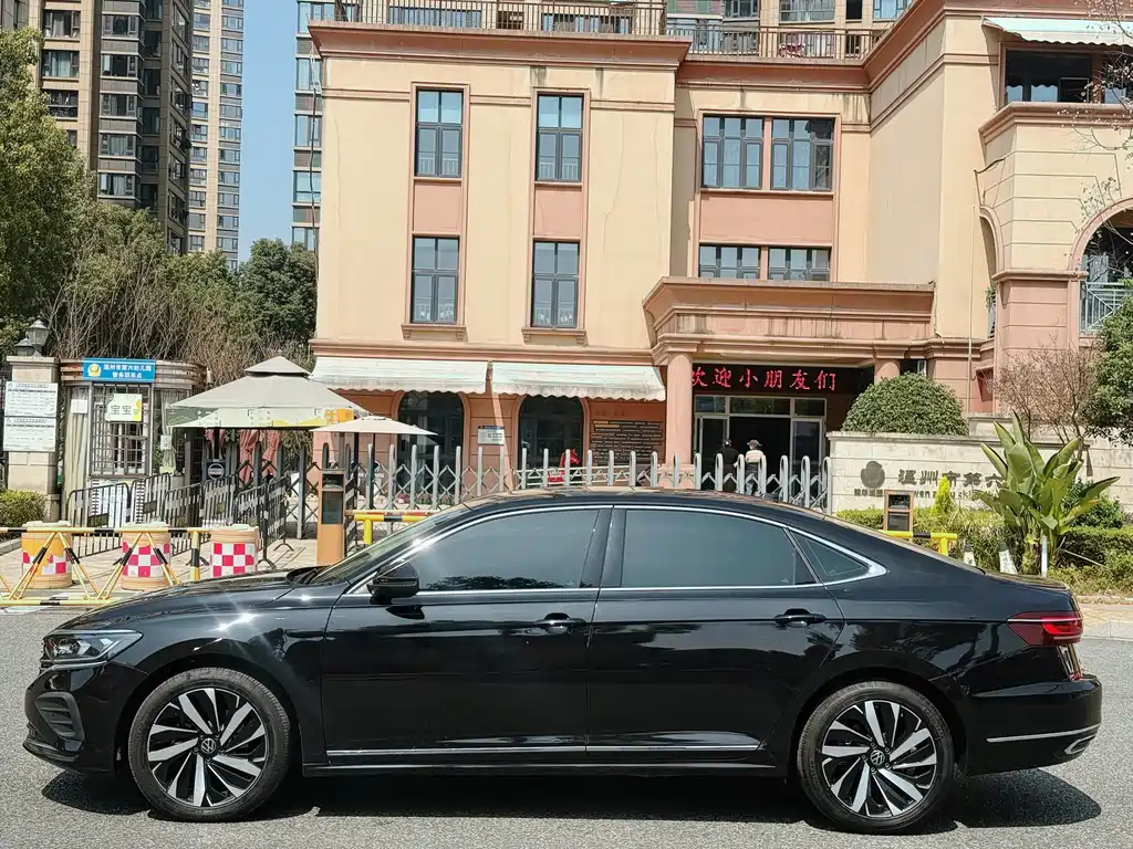 Passat 2024 330TSI Elite Edition купить на сайте DeffCars