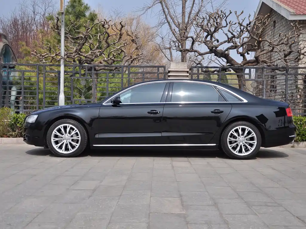 Audi A8 2011 A8L 3.0 TFSI quattro premium model 245kW купить на сайте DeffCars