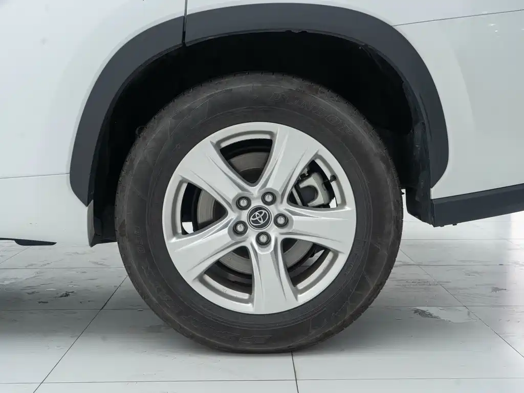 Highlander 2024 2.5L smart electric hybrid dual-engine two-wheel drive elite version 7 seats купить на сайте DeffCars